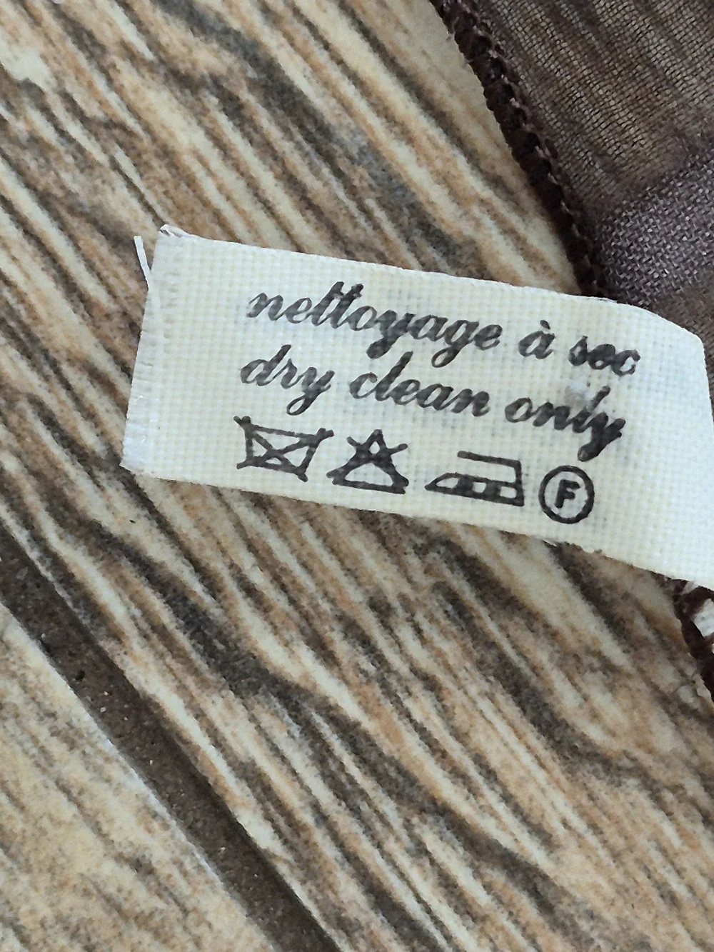 100% Silk 43